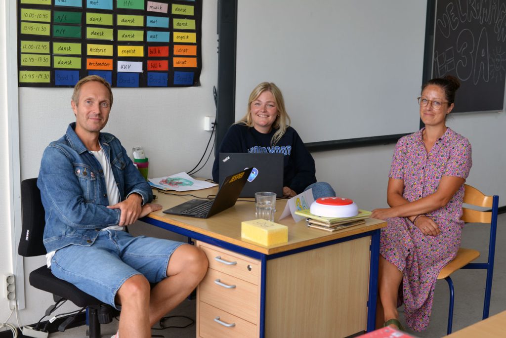 Jesper, Nicoline og Rikke i klassen - Søften Nyt - Foto: Anders Godtfred-Rasmussen.