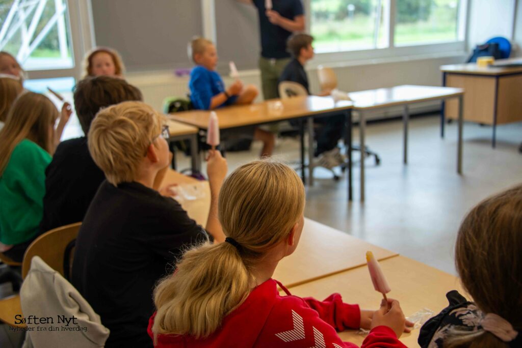 Is til alle - også lærer og journalist - Søften Nyt - Foto: Anders Godtfred-Rasmussen.